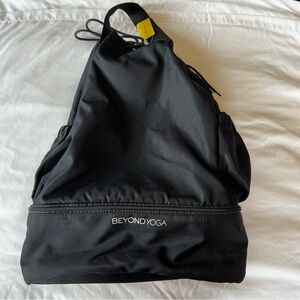 BEYOND YOGA Convertible Gym Bag Backpack -Black Back Pack / Tote / Carrying Case